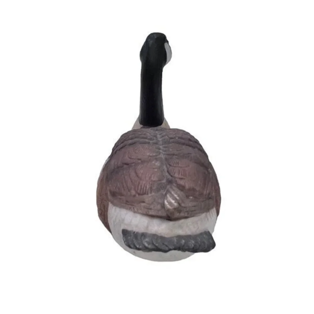 Lefton CANADA GOOSE Porcelain Bird Figurine 06591‎ Nest Egg Collection 1988